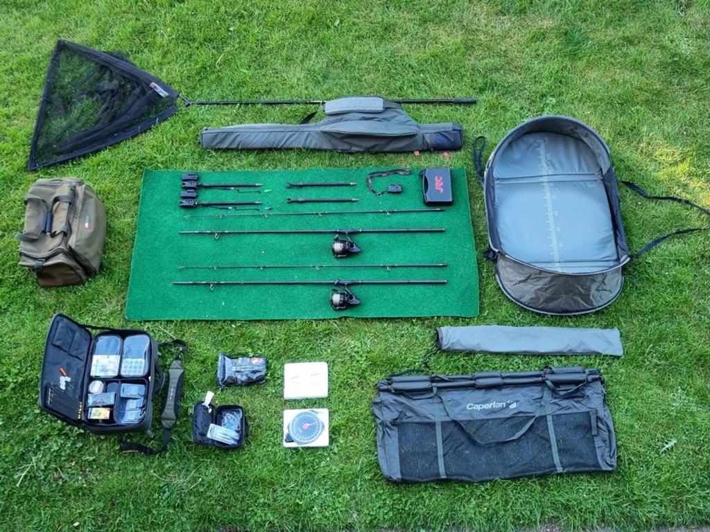 Complete karperset 95% NIEUW! Zie foto 9t/m16 inhoud tassen!, Watersport en Boten, Ophalen, Nieuw, Complete set