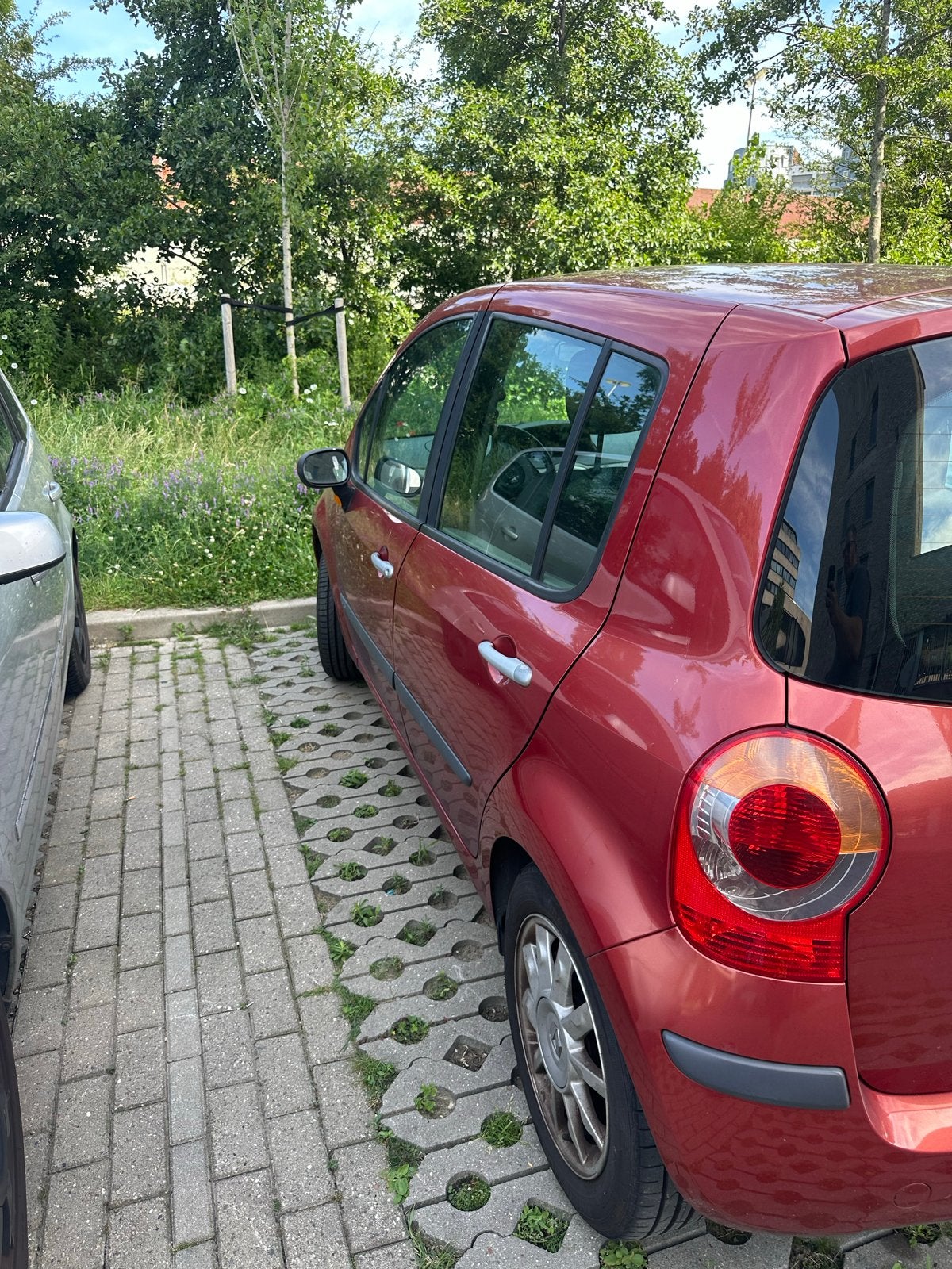 Renault Modus 1.6 16V E4 2005 Rood, Voorwielaandrijving, 15 km/l, 1145 kg, 4 cilinders