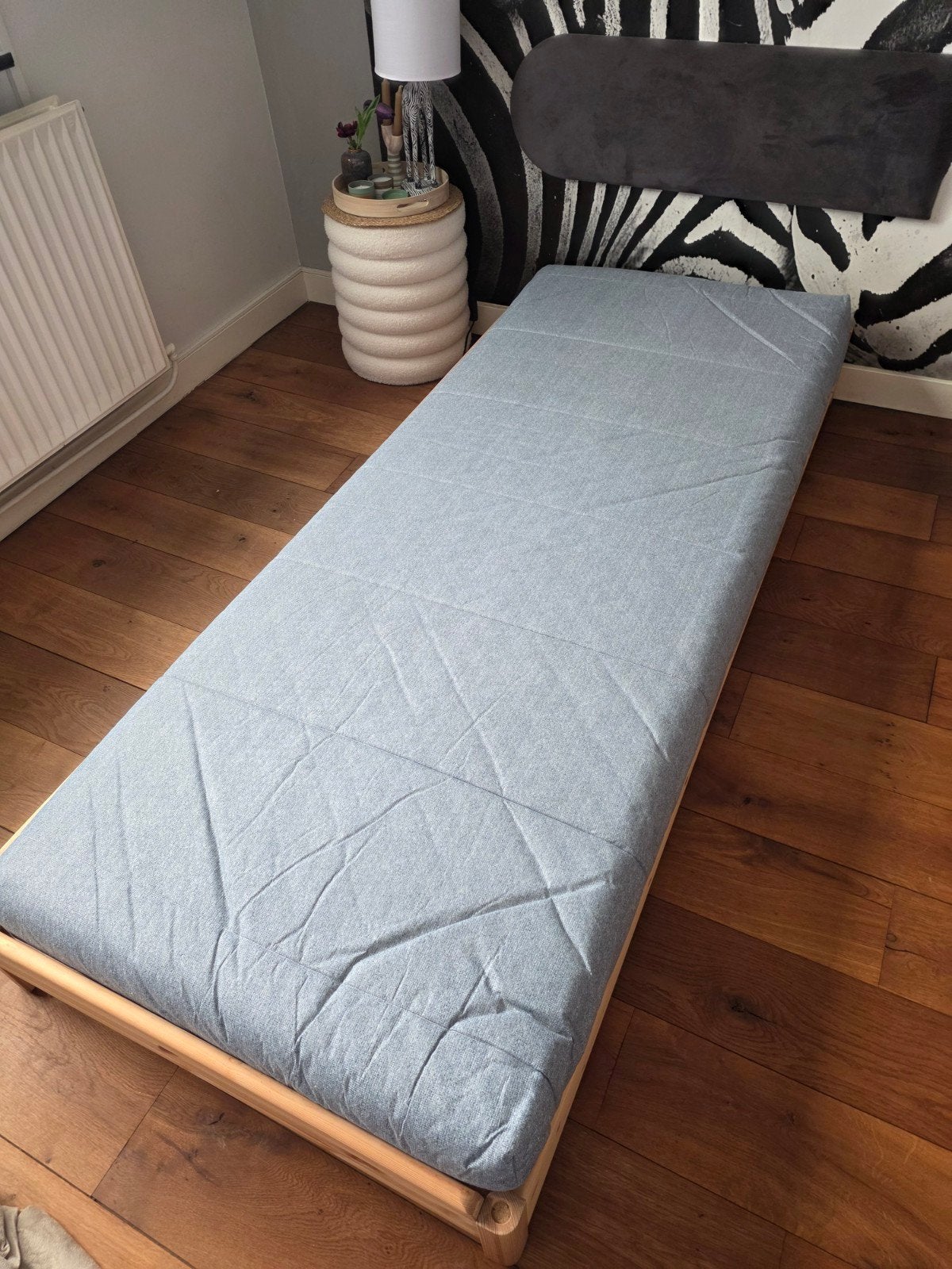 Houten stapelbare bedden 80x200 cm met matrassen., Ophalen, Gebruikt, 80 cm, 200 cm