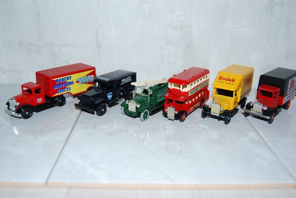Days Gone Autootjes Set C, Hobby en Vrije tijd, Ophalen of Verzenden, Zo goed als nieuw, Auto, Overige merken
