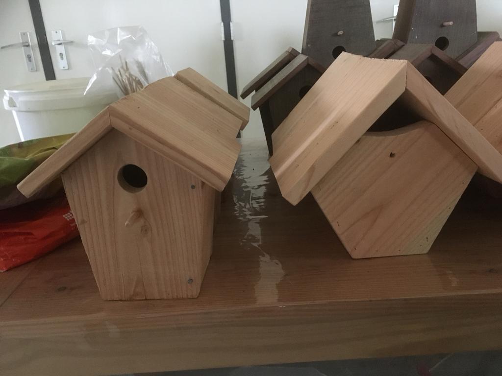 Nieuwe nestkastjes / vogelhuisjes van douglas hout, Ophalen of Verzenden, Nieuw