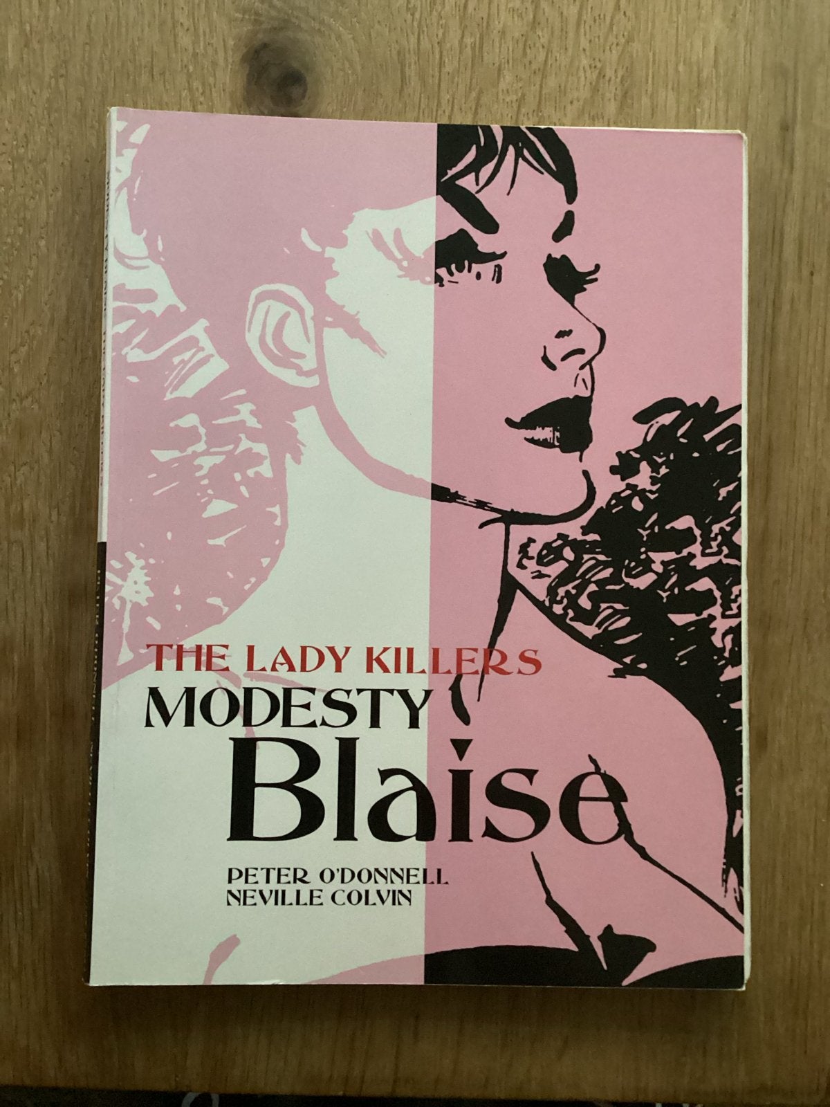 Modesty Blaise: The Lady Killers - Zeldzaam Engels nummer, Boeken, Stripboeken, Eén stripboek, Ophalen of Verzenden, Gelezen