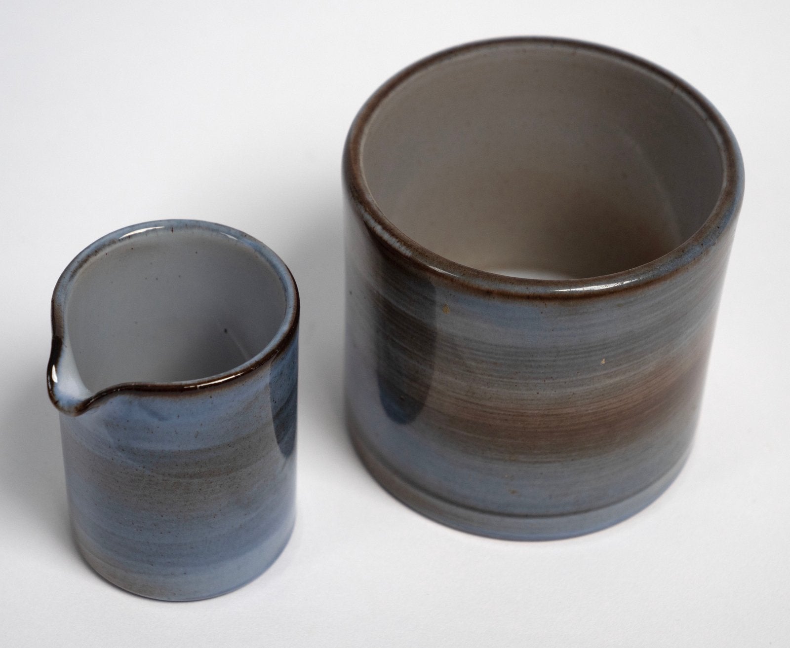 Ambacht Volendam blauw geglazuurd suiker- en melkstel, Ophalen of Verzenden, Zo goed als nieuw, Aardewerk