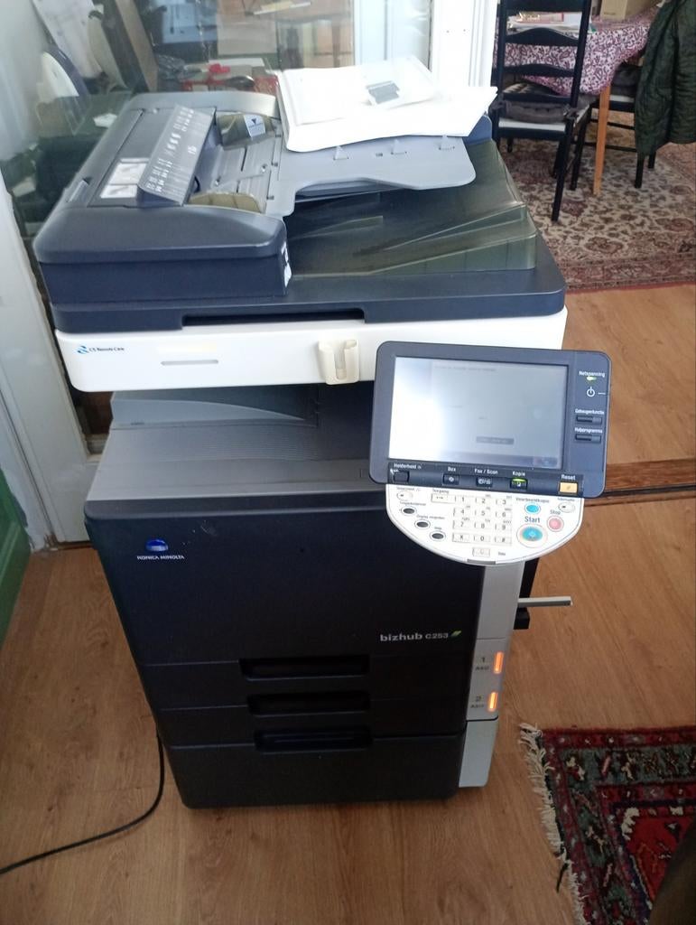 Konica Minolta bizhub C253 nu by, Computers en Software, Printers, Ophalen, Kleur printen, Gebruikt, All-in-one