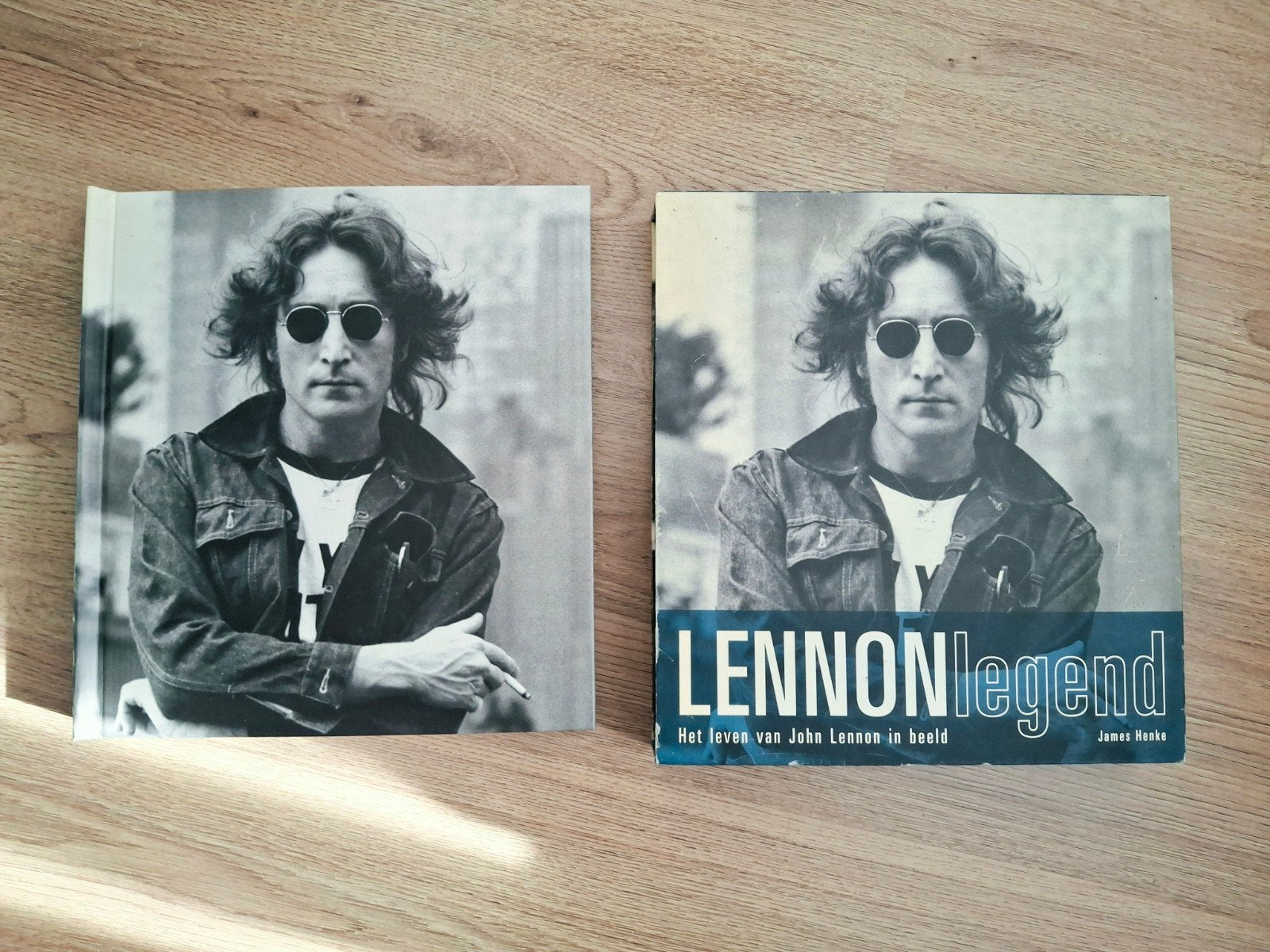 Lennon Legend - Het leven van John Lennon in beeld, Ophalen of Verzenden, Zo goed als nieuw, Artiest, James Henke