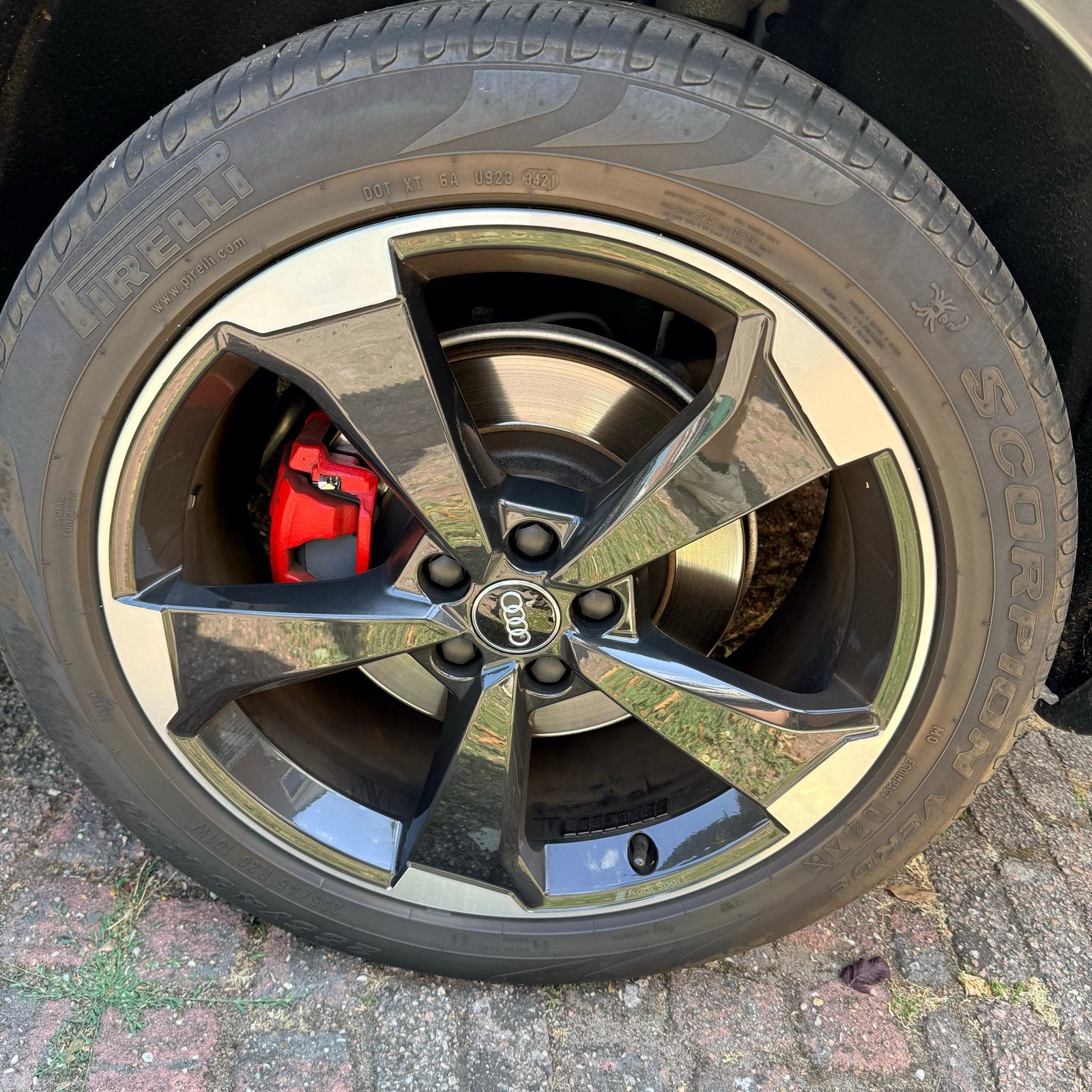 Originele 20 inch Audi Rotor velgen met Pirelli Scorpion, Ophalen, Gebruikt, 255 mm, Banden en Velgen