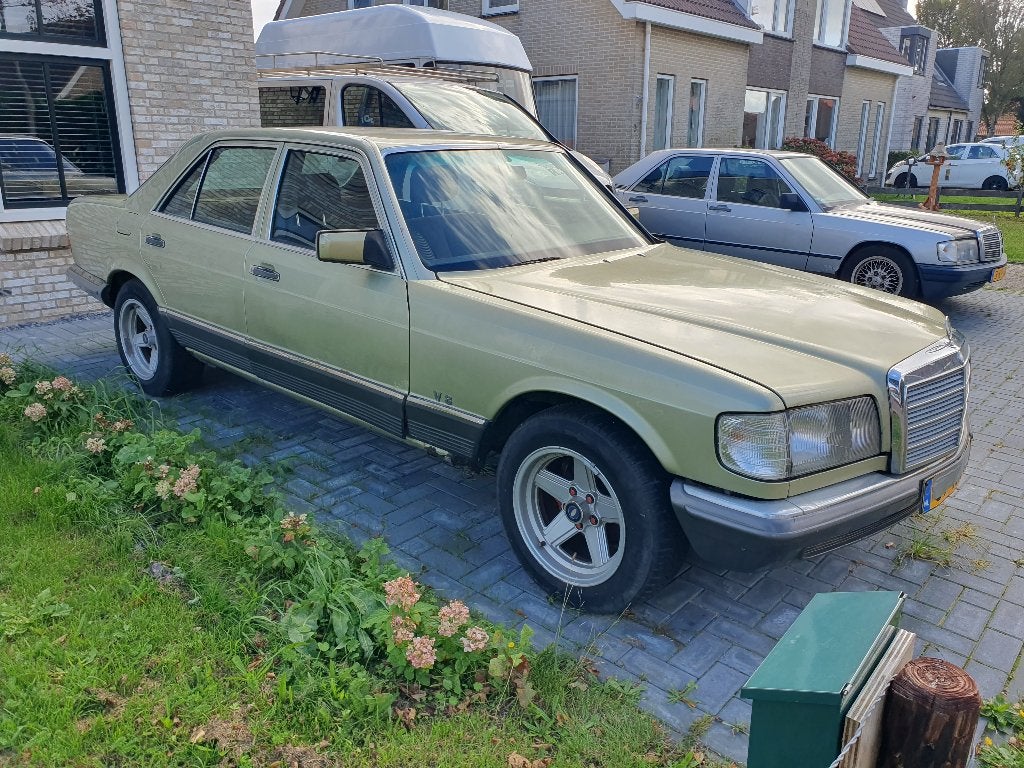 W126 500se 1980 motor goed carosserie rot, Auto-onderdelen, Ophalen of Verzenden, Nieuw, Mercedes-Benz