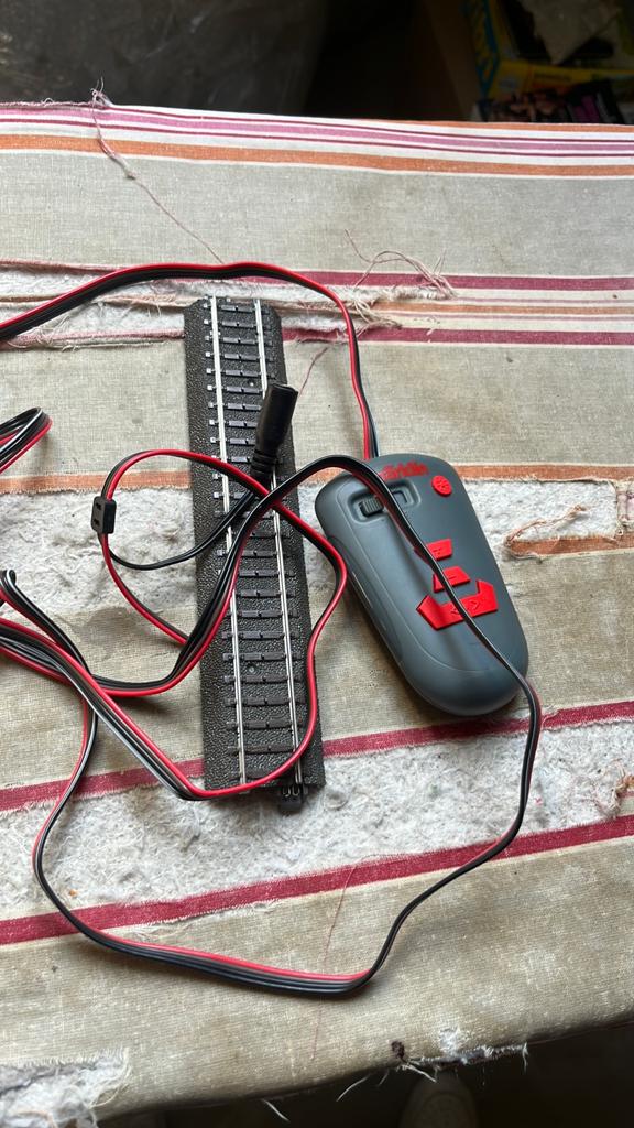 Te koop aansluitrail en regelaar voor Delta banen marklin C, Ophalen of Verzenden, Zo goed als nieuw, Wisselstroom, Märklin