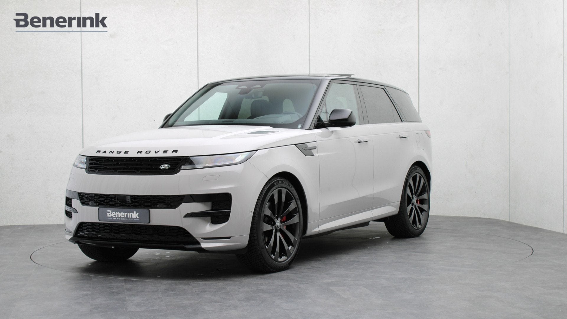Land Rover Range Rover Sport P460e Dynamic HSE | Meridian 3D, 12 maanden, Zwart, 3000 kg, 2996 cc