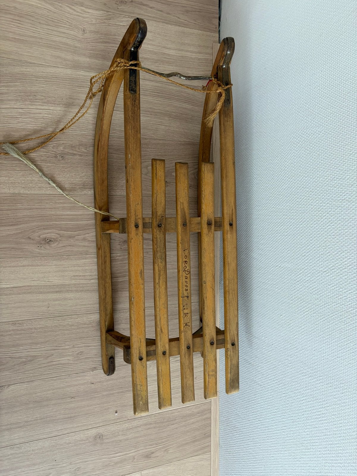 Vintage houten slee met trekkoord, Kinderen en Baby's, Ophalen of Verzenden, Gebruikt, Hout