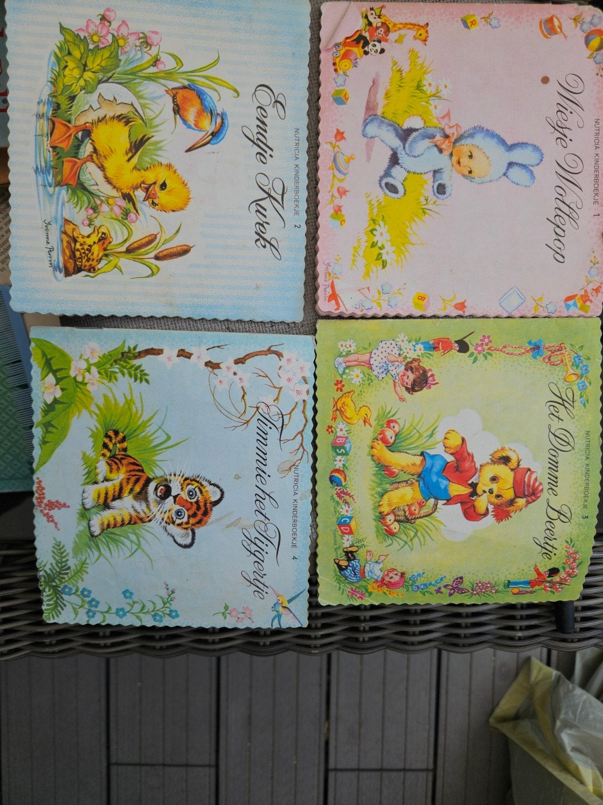 4 nutricia kinderboekjes deel 1t/m 4, Ophalen of Verzenden, Gelezen, 3 tot 4 jaar