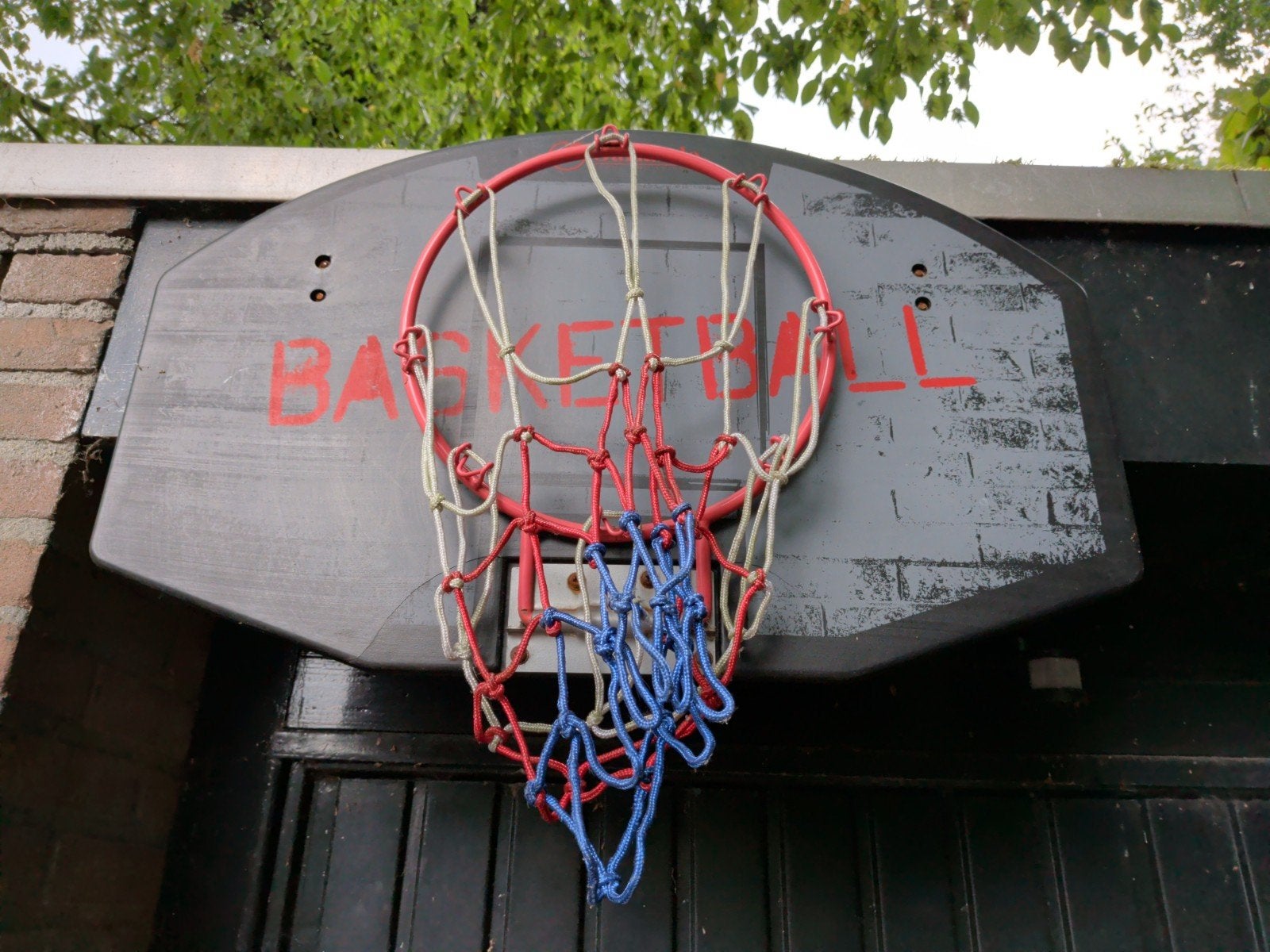 Gebruikt basketbalbord met ring en net, Ophalen of Verzenden, Gebruikt, Ring, Bord of Paal
