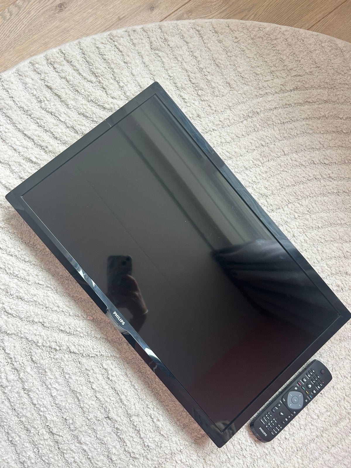 Philips televisie 24 inch, Ophalen of Verzenden, Zo goed als nieuw, Zwart
