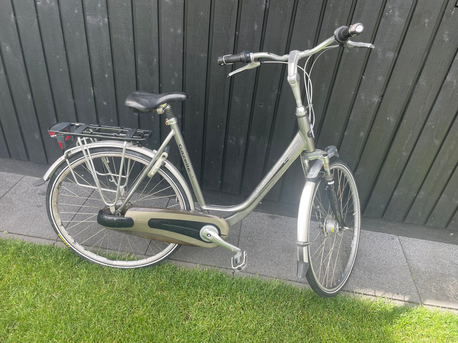 Batavus orange, Fietsen en Brommers, Fietsen | Dames | Damesfietsen, Zo goed als nieuw, Batavus, Versnellingen, 56 cm of meer