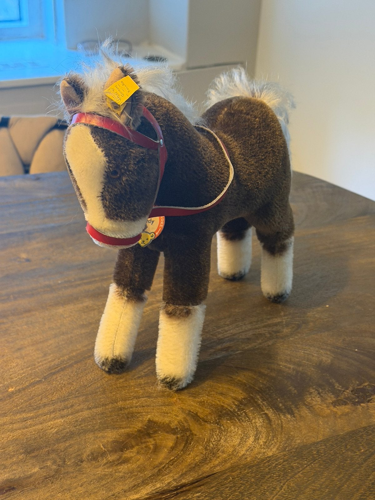 Steiff paardje “Ferdy” nieuwstaat met knopje., Ophalen of Verzenden