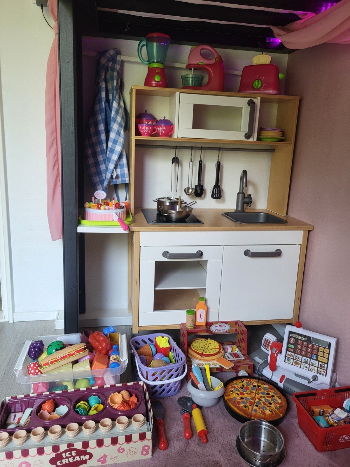 Ikea speelkeuken met veel accessoires, Ophalen, Gebruikt, Bouwen, Met licht