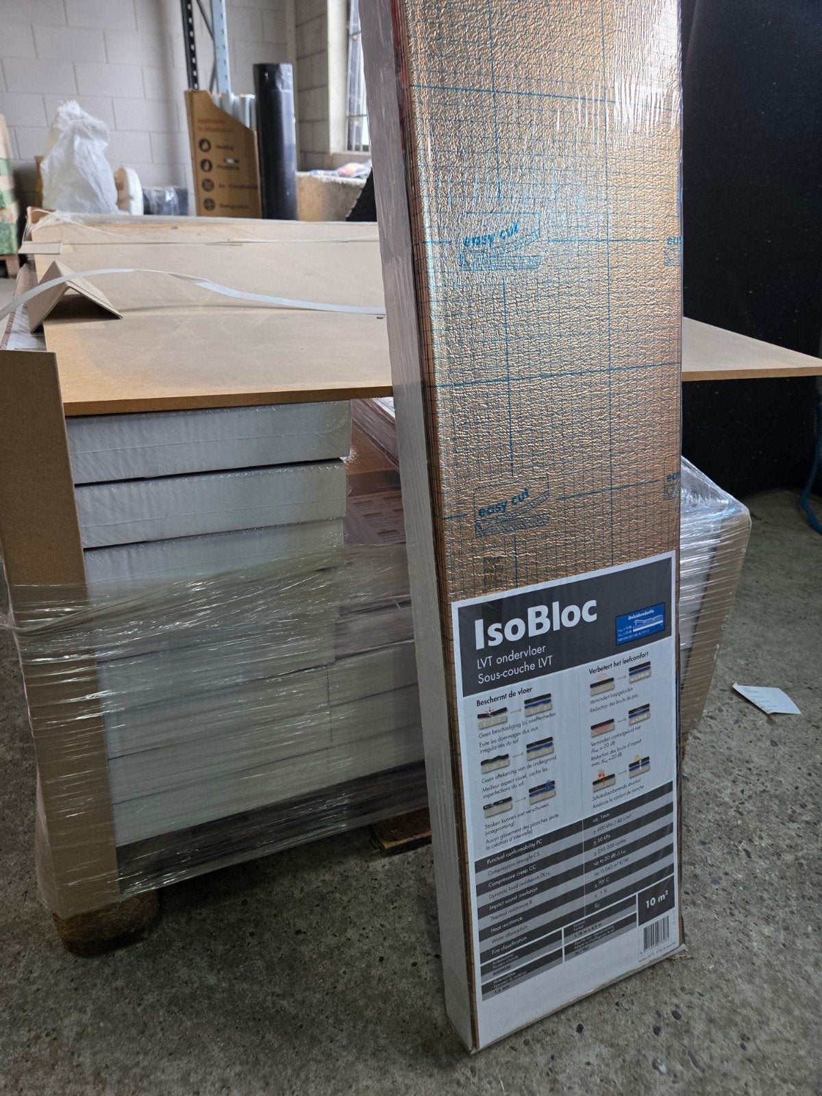 150 m² IsoBloc LVT pvc  ondervloer - Geluidsreducerend, Ophalen of Verzenden, Nieuw, Rechthoekig