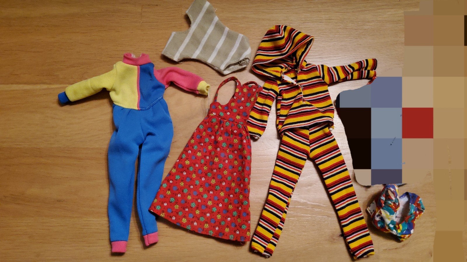 vintage Barbie Sindy Fleur Tienerpop outfit zwempak, Verzamelen, Poppen, Ophalen of Verzenden, Fashion Doll