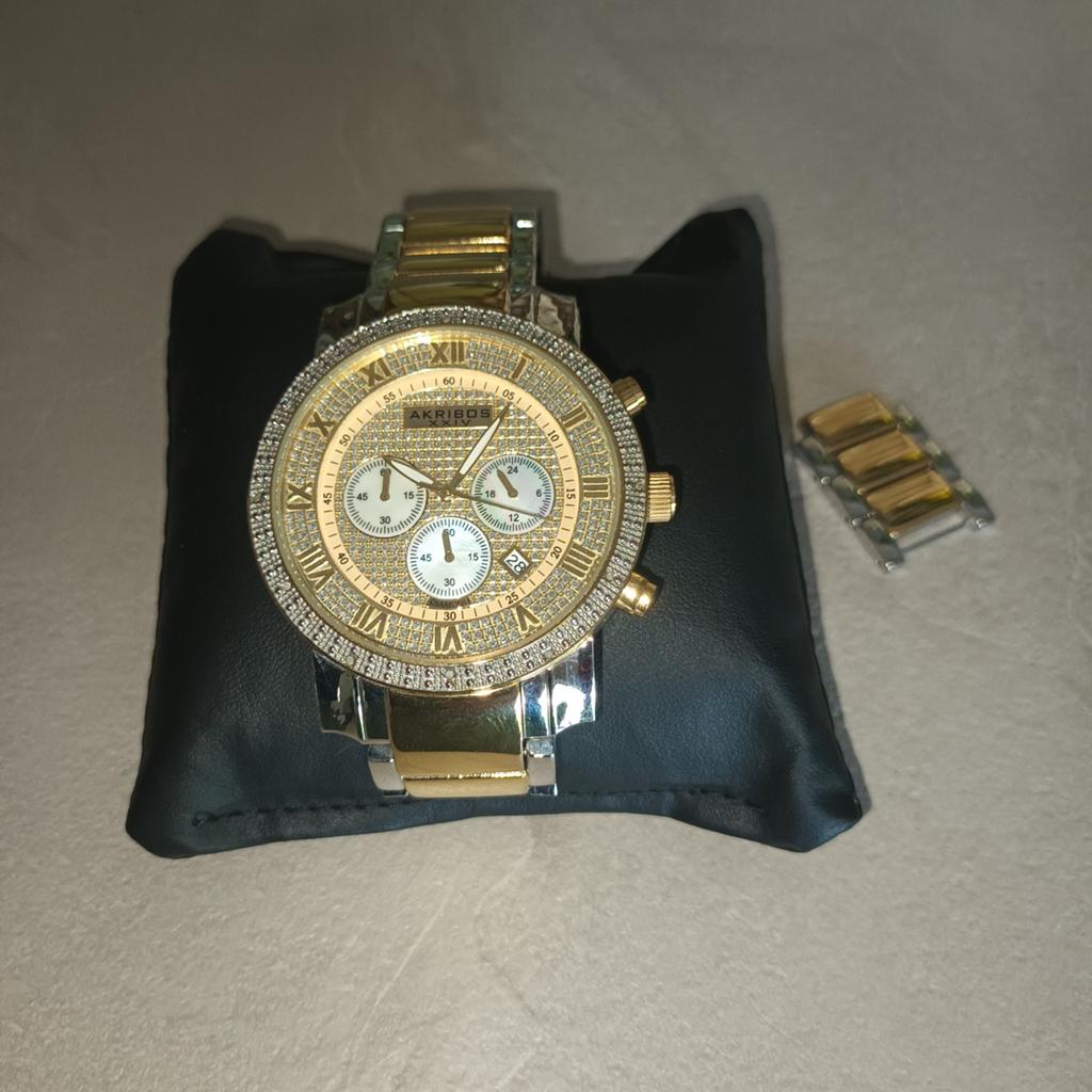 Akribos Tweekleurig Stalen Horloge met Dagwijzer & Chronogra, Overige merken, Staal, Gebruikt, Staal