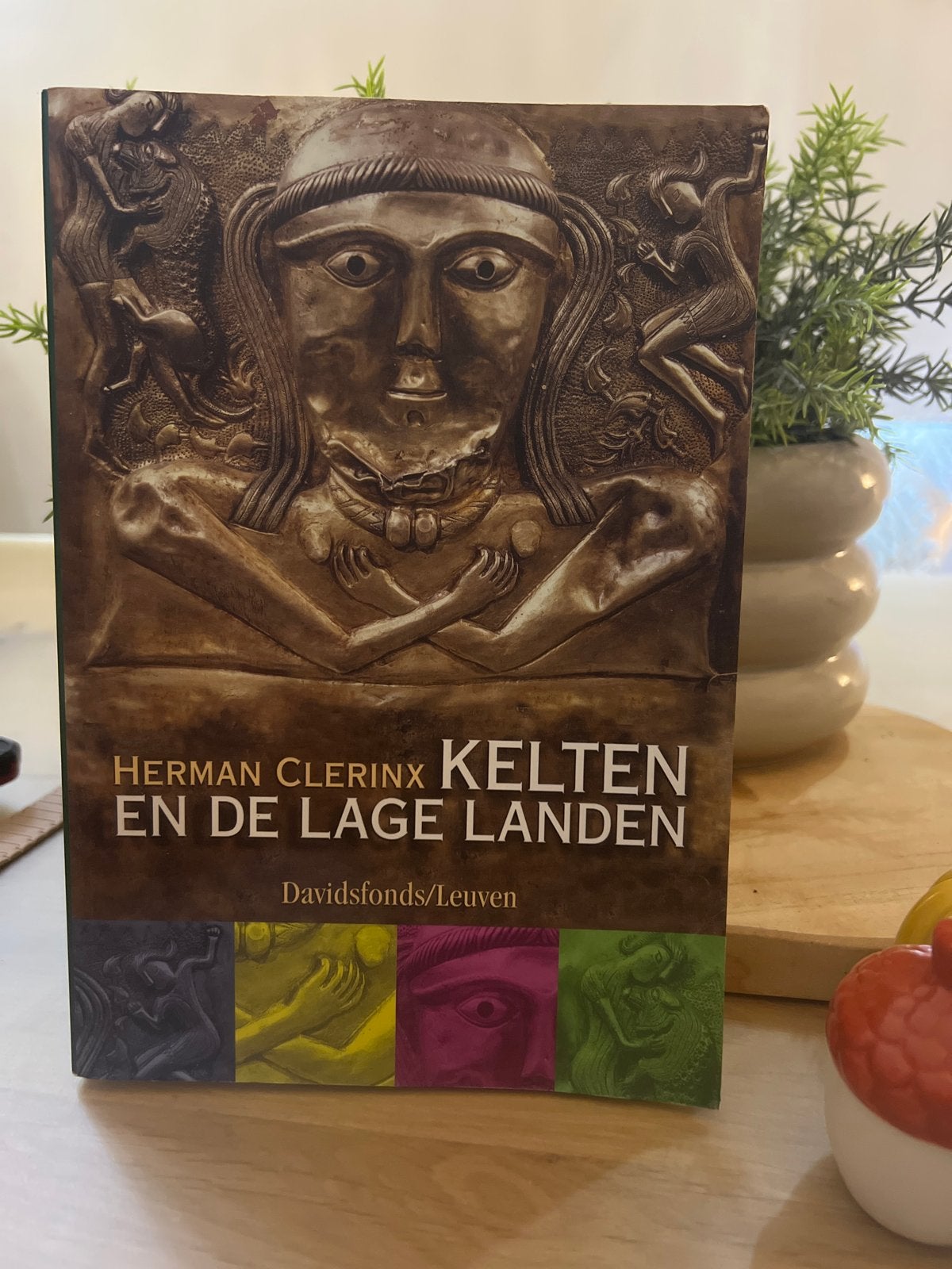 Kelten en de Lage Landen - Herman Clerinx (Zeer nette staat), Ophalen of Verzenden, Zo goed als nieuw