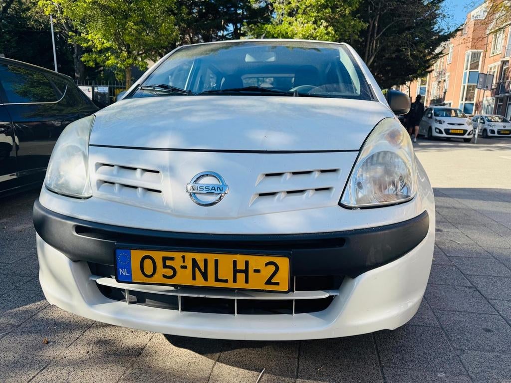Nissan Pixo 1.0 50KW 5D 2010 Wit, Auto's, Nissan, Voorwielaandrijving, 200 kg, 4 stoelen, Origineel Nederlands