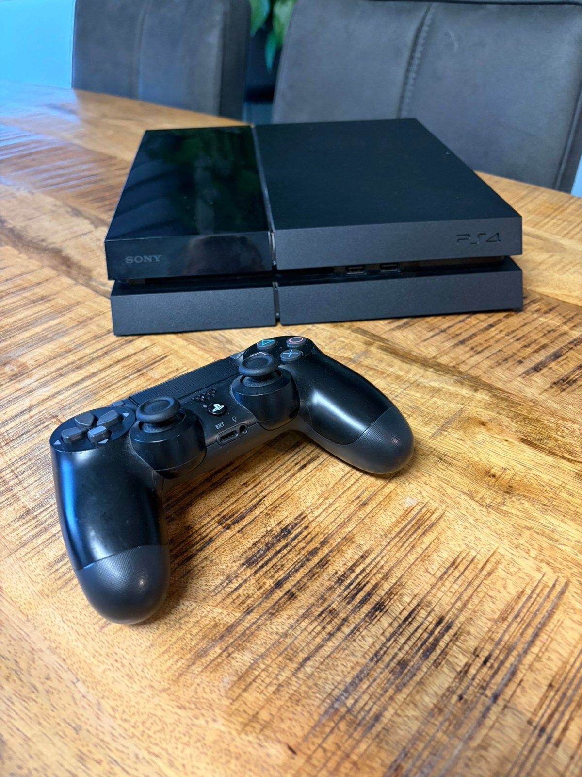 Playstation 4   ( inclusief 13 spellen), Spelcomputers en Games, Ophalen, Met games, Zo goed als nieuw, Met 1 controller