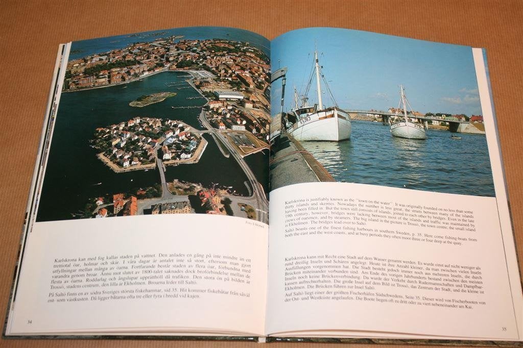 Boek over Karlskrona., Ophalen of Verzenden, Gelezen, Europa
