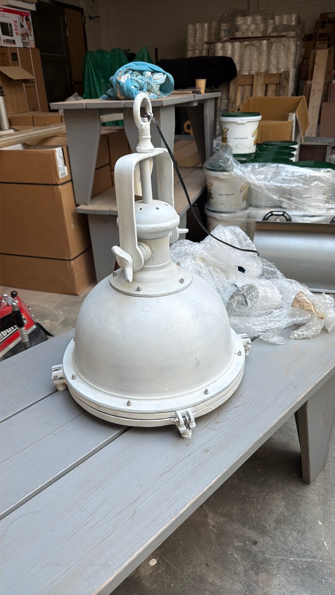 Scheepslamp, Ophalen, Zo goed als nieuw