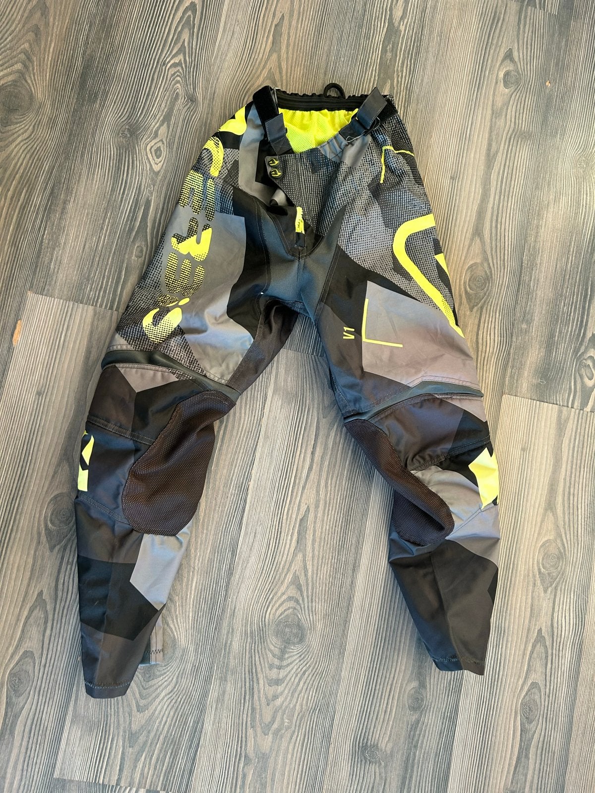 crossbroek maat 28, Motoren, Ophalen of Verzenden, Tweedehands, Heren, Motorcrosskleding