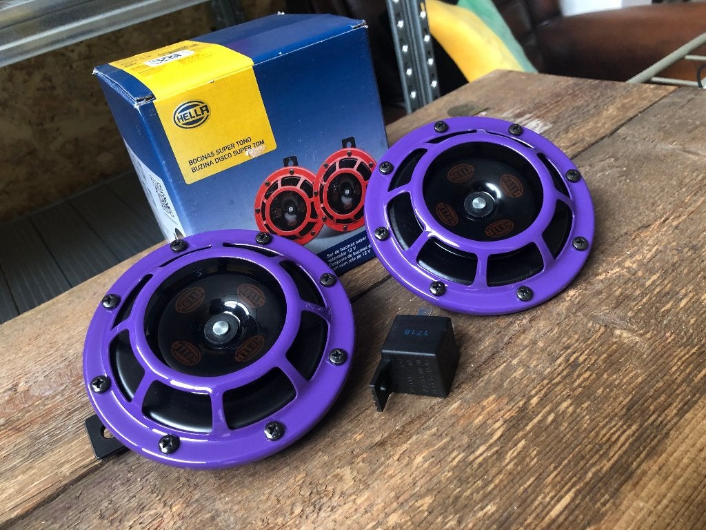 Hella Supertone 118db Claxon set (paars purple), Auto diversen, Ophalen of Verzenden