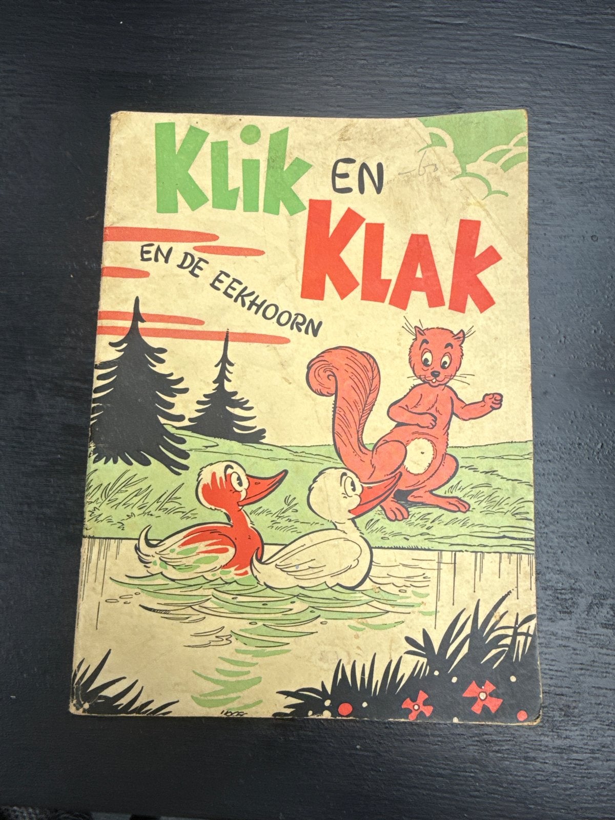 Klik en Klak en de Eekhoorn - Vintage Kinderboek, Ophalen, Gelezen, Fictie algemeen