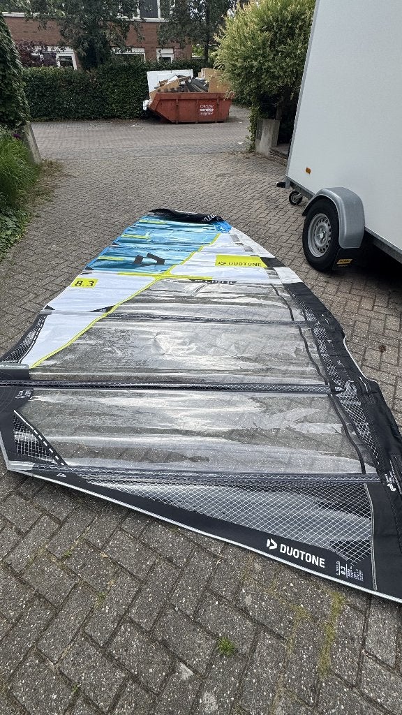 Duotone S-Type, Watersport en Boten, Ophalen, Zo goed als nieuw, 8 m² of meer, Zeil