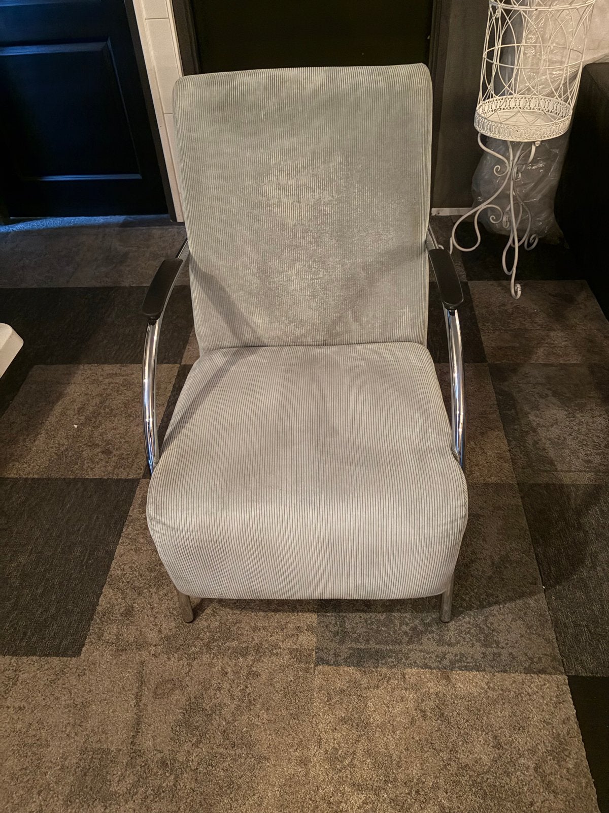 Grijsblauwe fauteuil van Woood - 90x60x56 cm, Ophalen, Gebruikt, Minder dan 75 cm, Stof