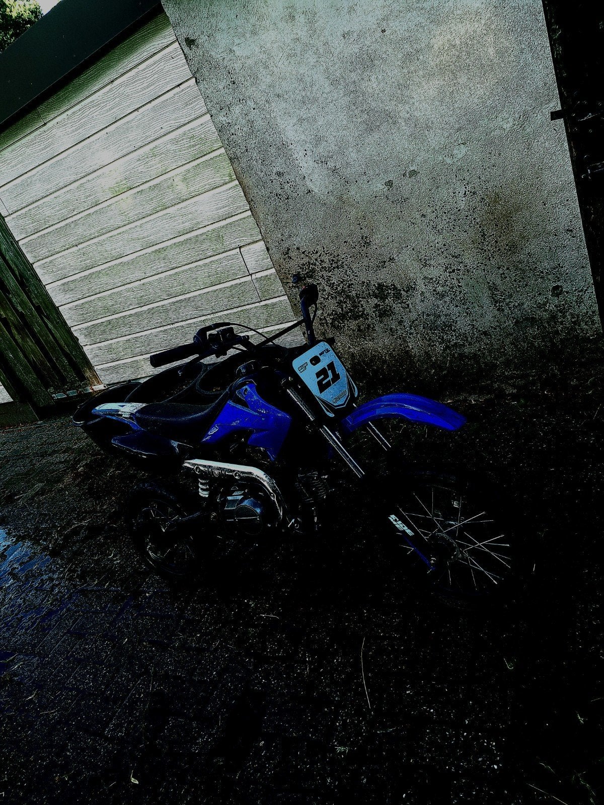 Blauwe Dirtbike - Goede staat, klaar voor avontuur!, Fietsen en Brommers, Gebruikt, Onbekend, Ophalen of Verzenden, Schijfrem