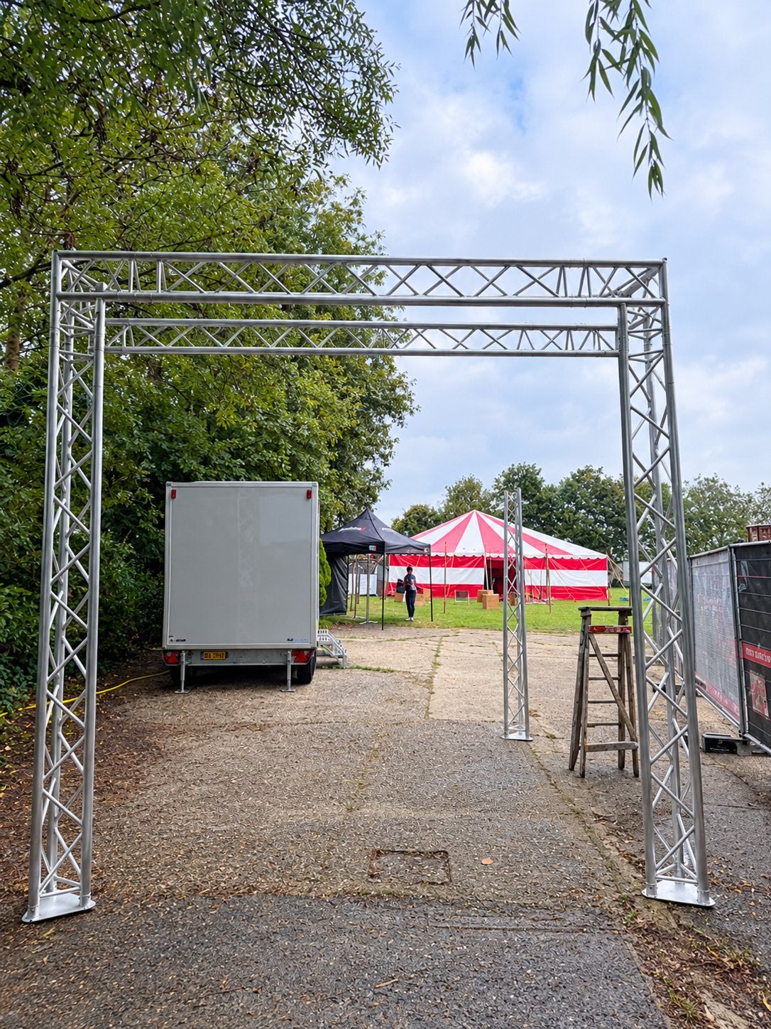 Z.g.a.n. truss set model F33 6,5x5x3 meter met toebehoren, Ophalen, Zo goed als nieuw, Overige typen