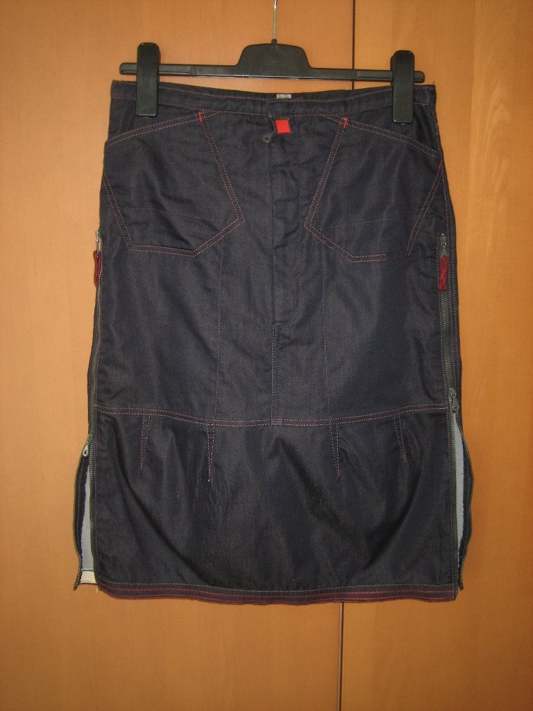 Exclusieve sportieve blauwe rok M+F GIRBAUD D36 snazzeys, Girbaud, Nieuw, Maat 36 (S), Onder de knie