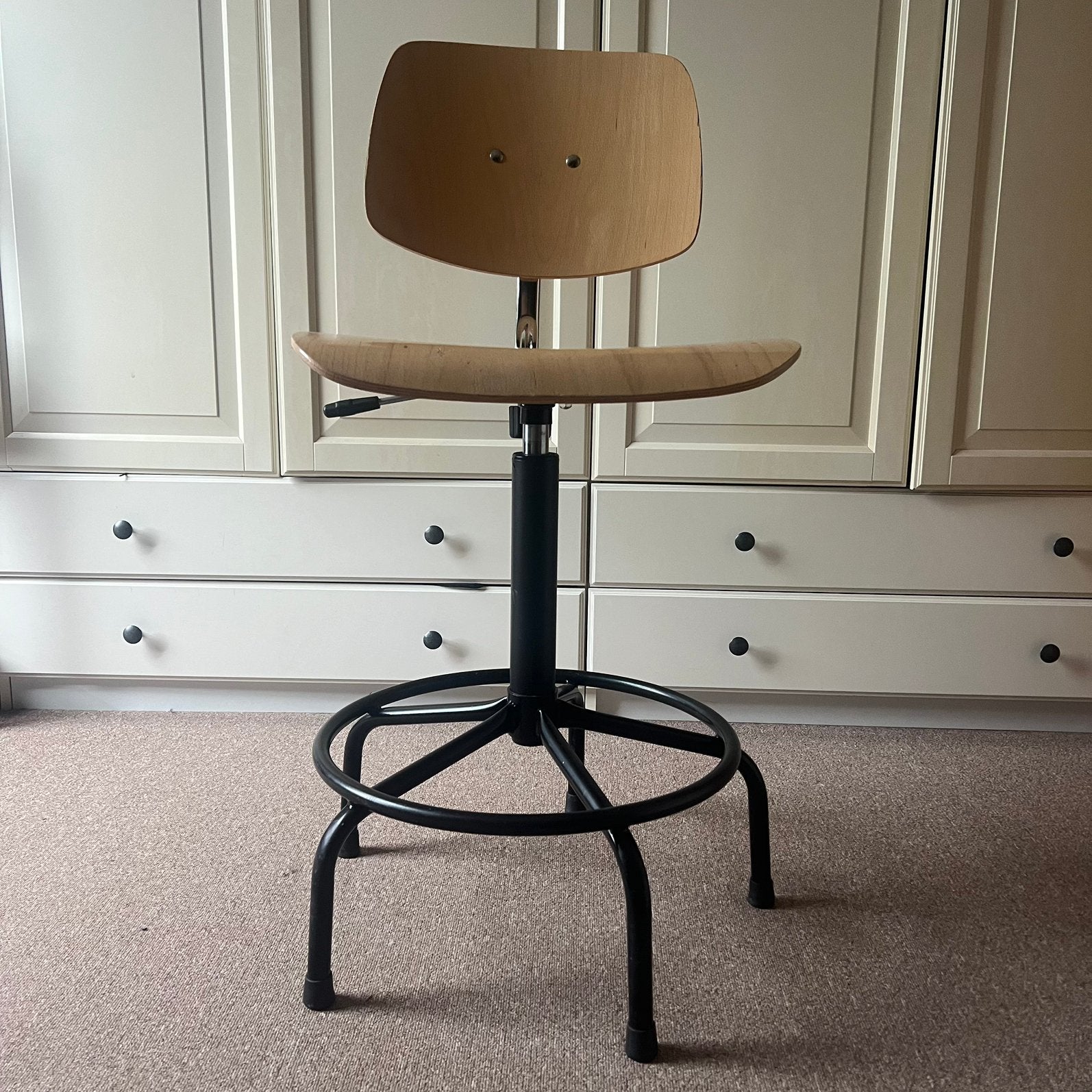 Vintage tekenstoel / werkplaatsstoel /architectenstoel, Huis en Inrichting, Ophalen, Draaibaar, 60 tot 90 cm, Zo goed als nieuw