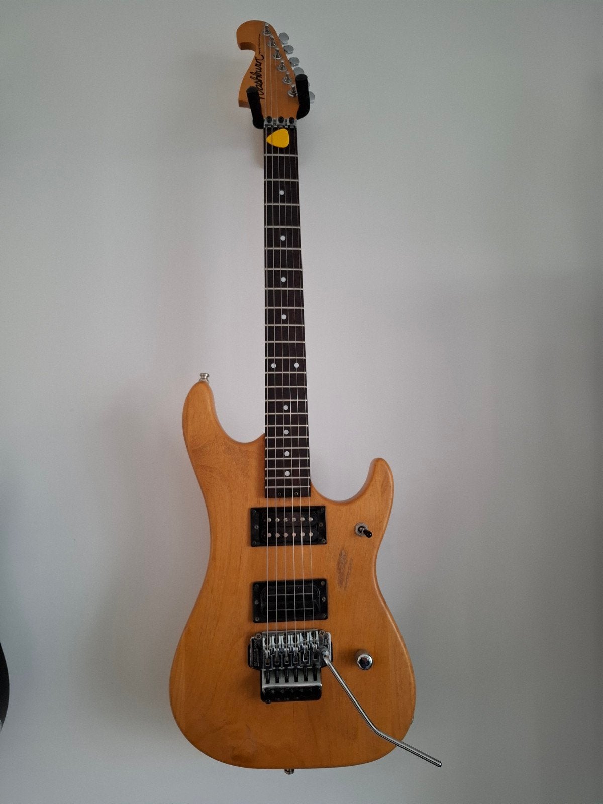Washburn N2 Nuno Bettencourt Gitaar, Ophalen, Gebruikt, Solid body, Overige merken