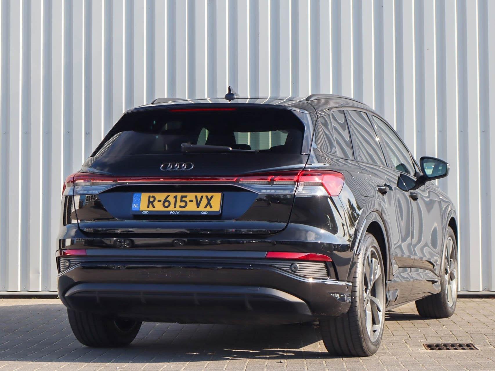 Audi Q4 e-tron 35 170pk S edition 55 kWh | Apple Carplay/And, Auto's, Automaat, 12 maanden, Achterwielaandrijving, Zwart