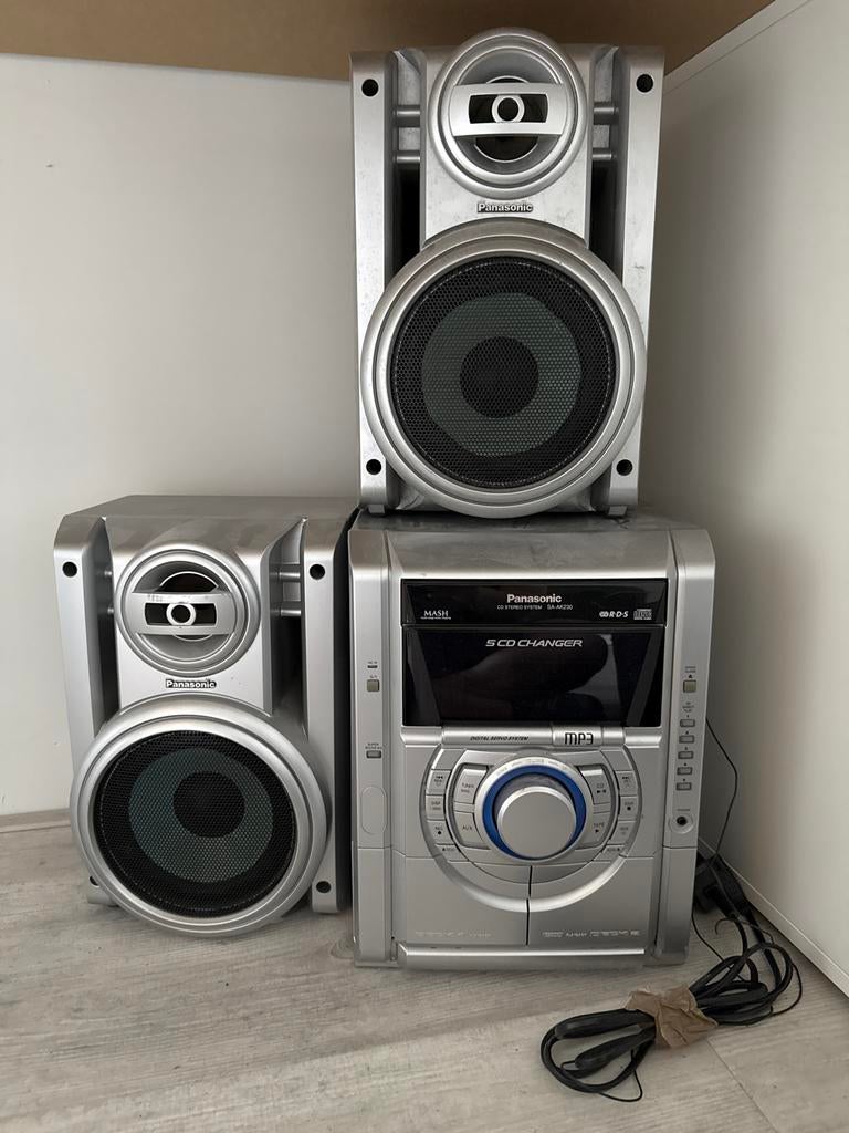 Panasonic Stereo Systeem met 2 boxen - Werkt geweldig!, Audio, Tv en Foto, Stereo-sets, Overige merken, Gebruikt, Cd-speler, Losse componenten