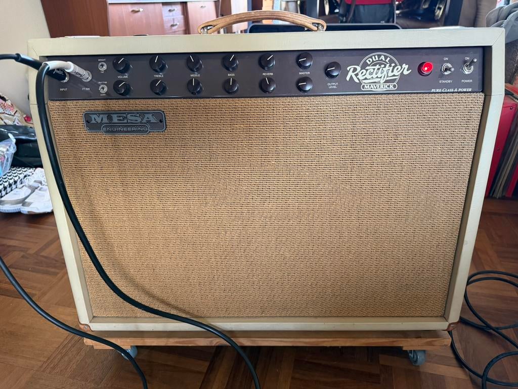 Mesa Boogie Rectifier Maverick 2x12, Muziek en Instrumenten, Versterkers | Bas en Gitaar, Ophalen, Gebruikt, Minder dan 50 watt