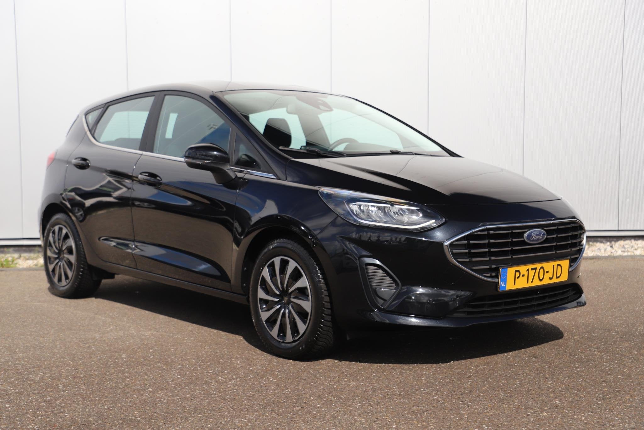 Foto 3 van Ford Fiesta 1.0 EcoBoost Hybrid Titanium 125PK Carplay Andro
