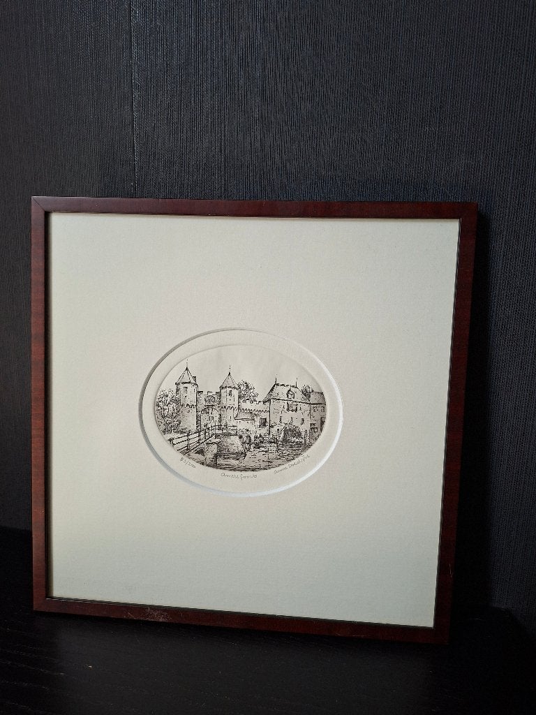 Ets Koppelpoort Amersfoort Anna Doedijns, Antiek en Kunst, Kunst | Etsen en Gravures, Ophalen, Ingelijst, Stadsgezicht, 29 cm