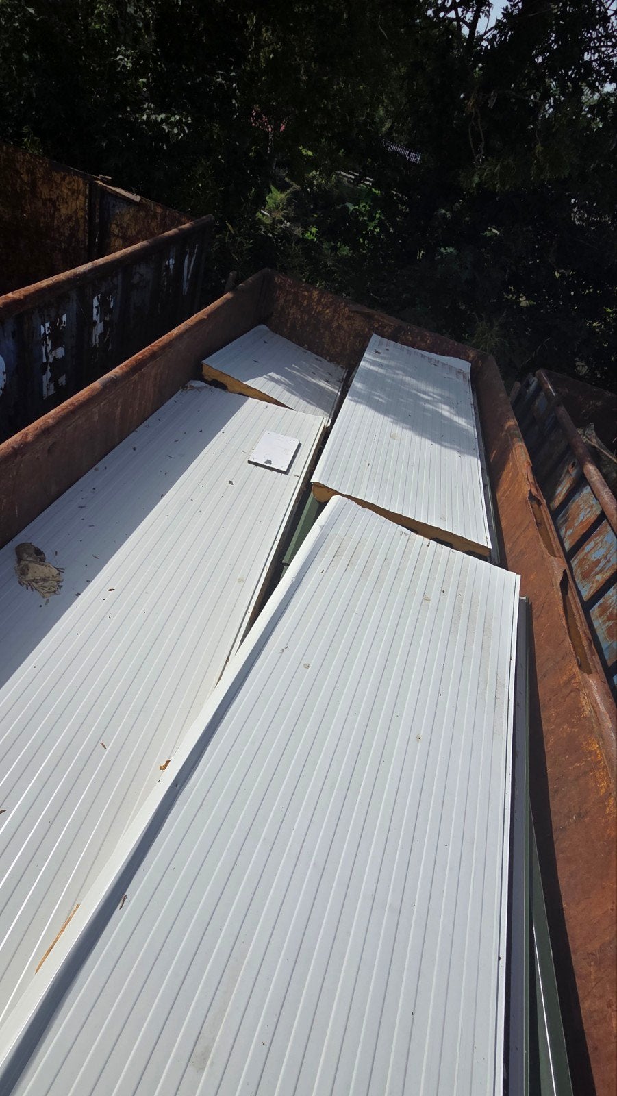 Sandwichpanelen ca. 100 m2, diverse lengtes, Ophalen, Gebruikt, Overige materialen
