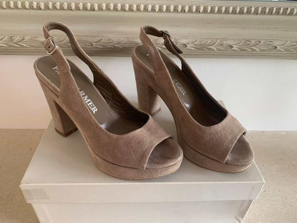 Paul Warmer suède sandalen met hoge hak-Mt 35/36, Ophalen of Verzenden, Zo goed als nieuw, Beige, Sandalen of Muiltjes