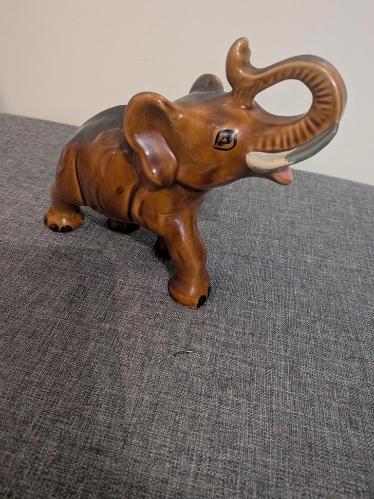 Aardewerk olifant, Verzamelen, Beelden en Beeldjes, Ophalen of Verzenden, Gebruikt, Dier