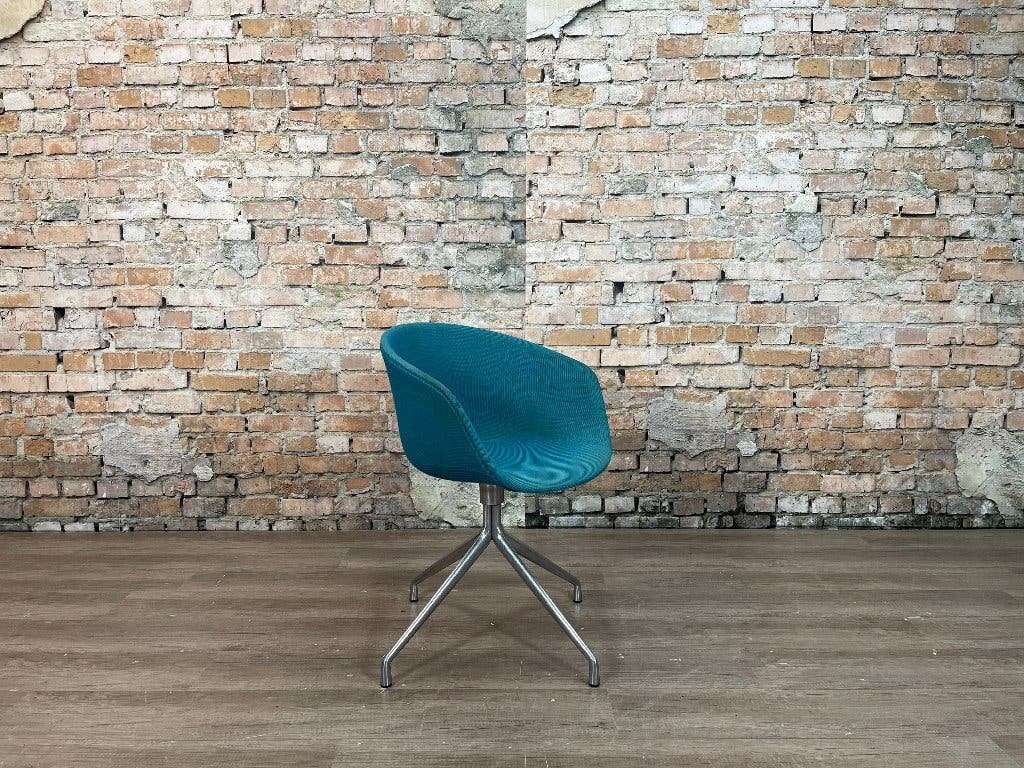 Hay AAC 21 Swivel blauw bij TheReSales, Ophalen, Blauw, Design, Zo goed als nieuw