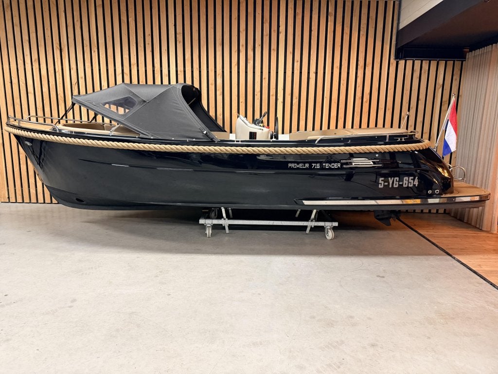NwStaat! PRIMEUR 715 'SUZUKI 60PK' BOEGSCHR OPTIES! Bj23 710