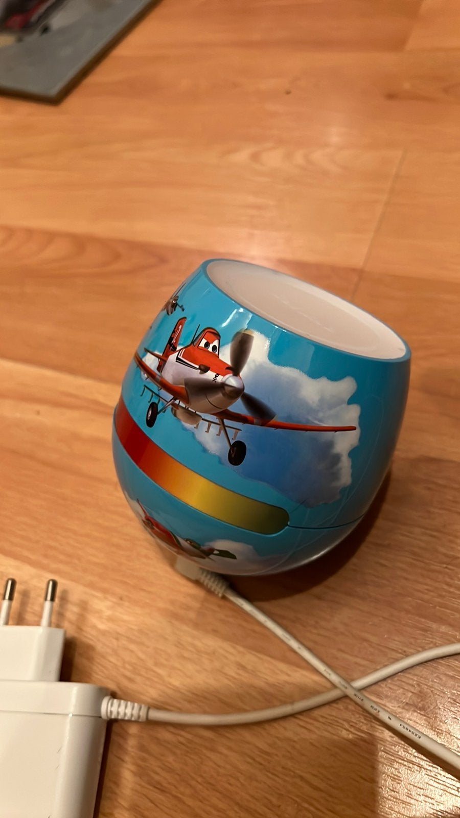 Mooie Cars Disney lamp met verschillende kleuren verlichting, Kinderen en Baby's, Ophalen of Verzenden, Zo goed als nieuw, Lamp