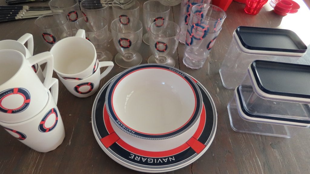campingservies, Ophalen, Zo goed als nieuw